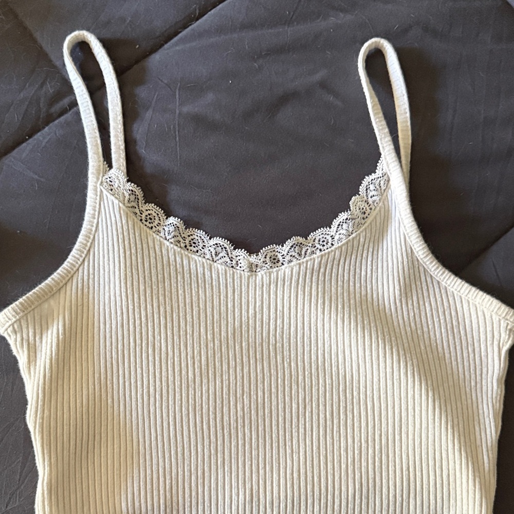 Elegant Cream Lace Trim Ribbed Tank Top